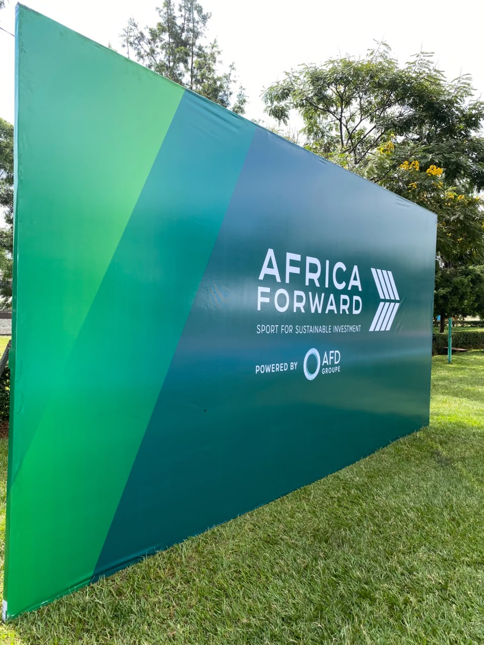 African Forward — photo 10